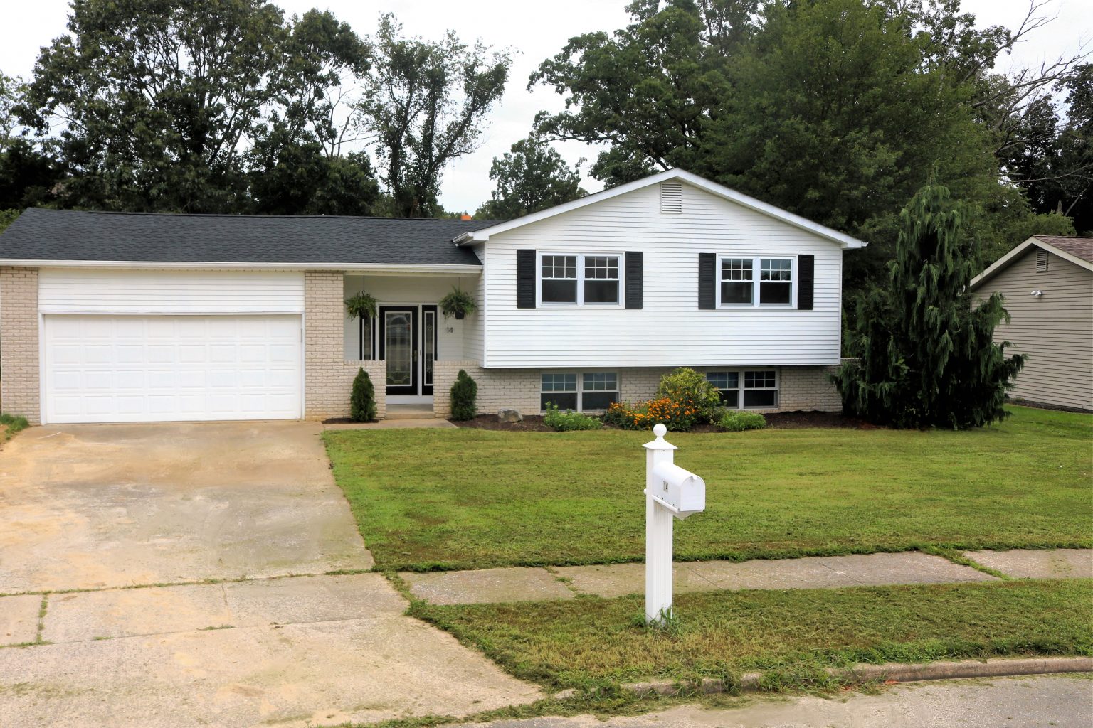 Village Green Neighborhood in Washington Township, NJ Century 21