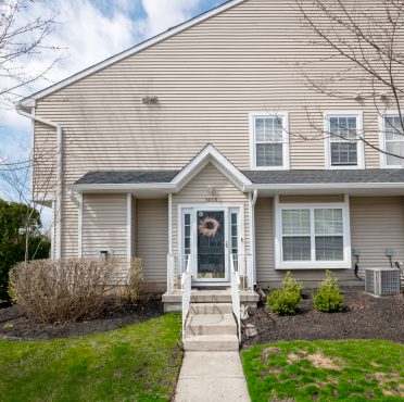 Delancey Place Neighborhood in Marlton, NJ